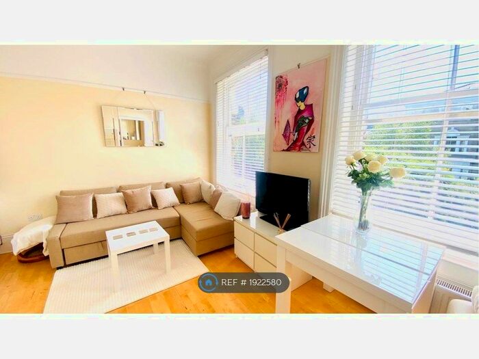 1 Bedroom Flat To Rent In Highbury Hill, London, N5