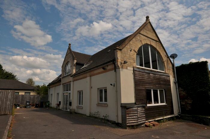 2 Bedroom Flat To Rent In Westward Road, Cainscross, Stroud, GL5