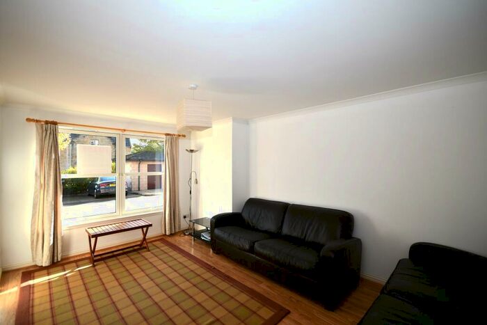 2 Bedroom Flat To Rent In Riverside Gardens, Inverness, IV3