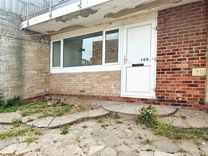 2 Bedroom Flat For Sale In Sheppey Beach Villas, Manor Way, Leysdown-On-Sea, Sheerness, ME12