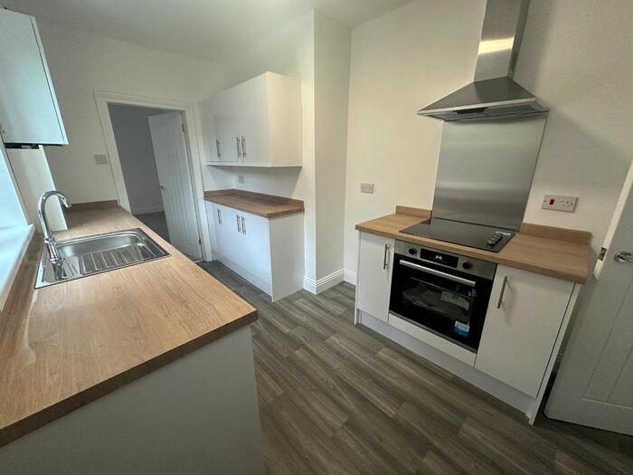 2 Bedroom Flat To Rent In Mortimer Road, South Shields, NE33