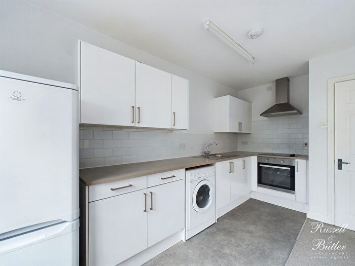 2 Bedroom Flat For Sale In Bridgewater House, Nelson Street, Buckingham, MK18