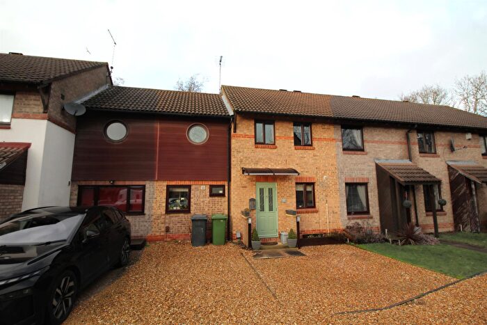 3 Bedroom Terraced House For Sale In Osprey, Orton Goldhay, Peterborough, PE2
