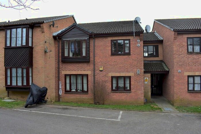 1 Bedroom Studio To Rent In Dampier Street, Yeovil, BA21