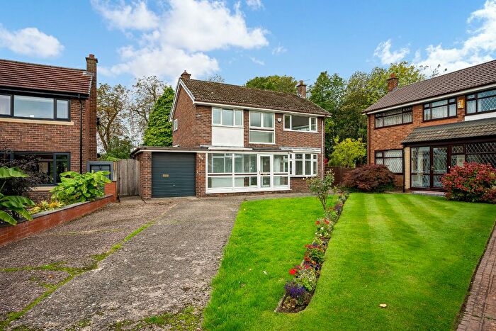 3 Bedroom Detached House For Sale In Bowden Close, Culcheth, Warrington, Cheshire, WA3