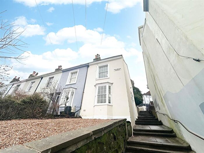 3 Bedroom Semi-Detached House To Rent In Wellington Terrace, Hastings, TN34