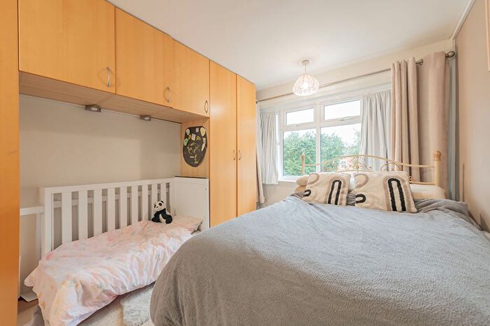 1 Bedroom Flat For Sale In Dornan House, The Avenue, Southampton, SO17