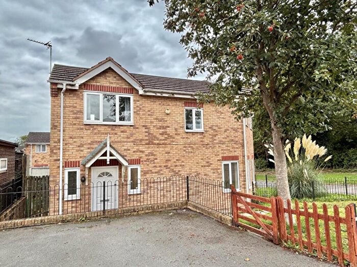 2 Bedroom Semi-Detached House For Sale In Autumn Road, Leicester, Leicestershire., LE2
