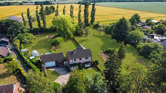 4 Bedroom Detached House For Sale In St Neots Road, Hardwick, CB23