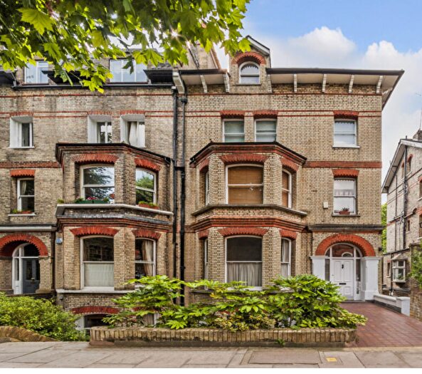 2 Bedroom Flat To Rent In Ellerdale Road, London, NW3