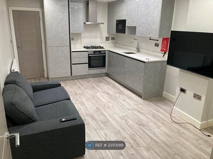 1 Bedroom Flat To Rent In Oxford Road, Reading, RG1