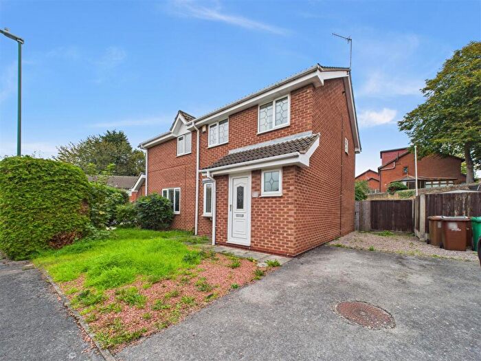 3 Bedroom Semi-Detached House To Rent In Shirebrooke Close, Basford, Nottingham, NG6