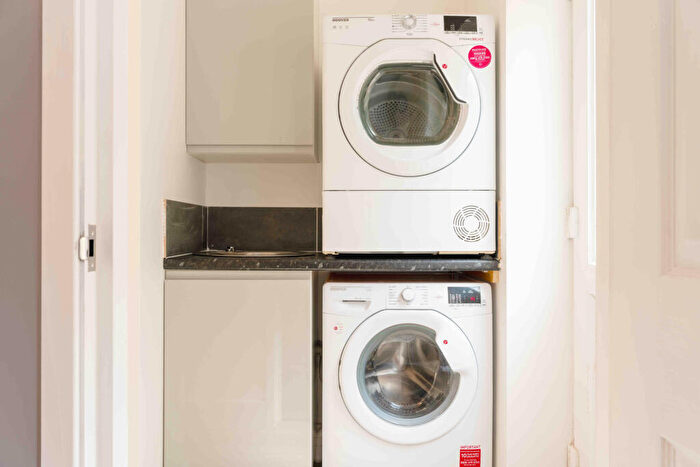 1 Bedroom House To Rent In St Mildreds Rd Norwich, NR5