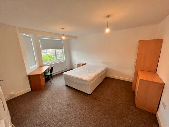 1 Bedroom Property To Rent In Oxford Road Rm, Cowley, Oxford, OX4