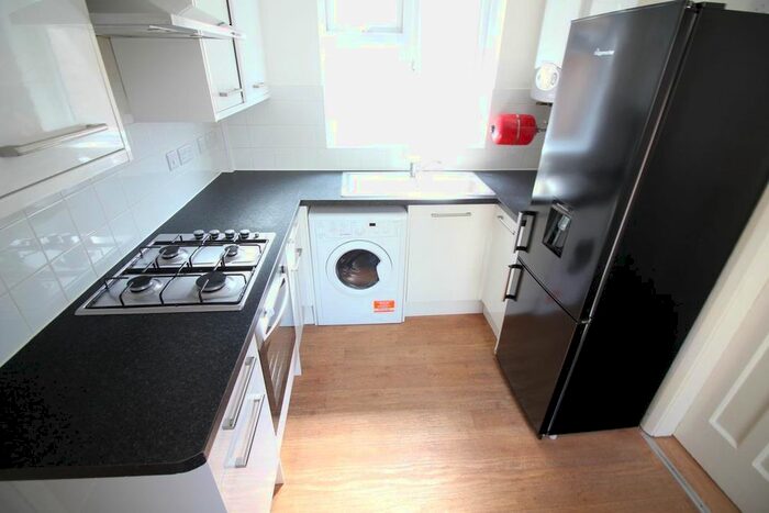 1 Bedroom Flat To Rent In Elmsworth Avenue, Hounslow, TW3