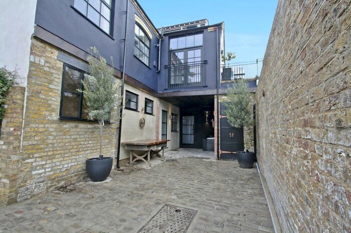 2 Bedroom Flat To Rent In Oakhill Works, Limes Road, Beckenham, BR3