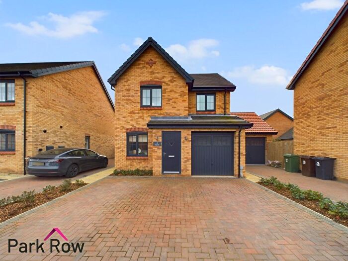 3 Bedroom Detached House For Sale In Hawker Grange, Church Fenton, Tadcaster, LS24