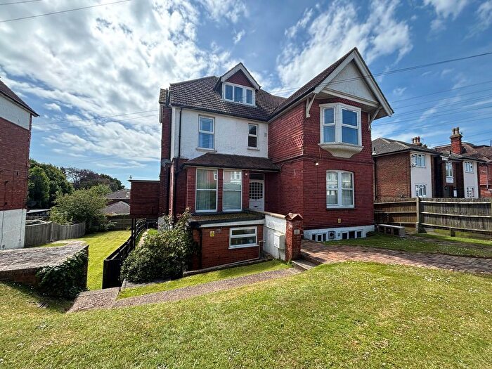 3 Bedroom Flat For Sale In Dorset Road, Bexhill On Sea, TN40