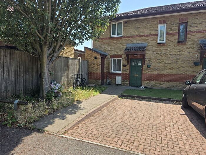 2 Bedroom Semi Detached House For Sale In Humber Close, West Drayton, UB7