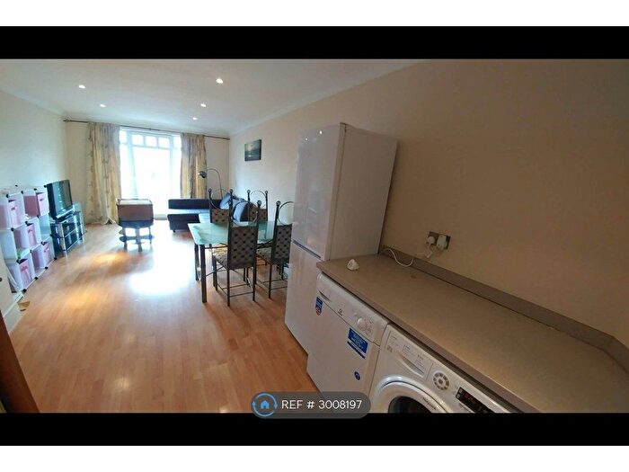 1 Bedroom Flat To Rent In Beauchamp House, Coventry, CV1