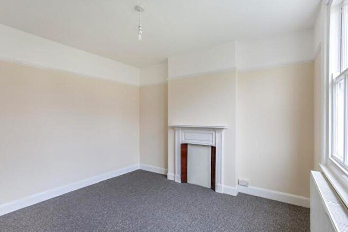 3 Bedroom House To Rent In Seaton Road, Felixstowe, IP11