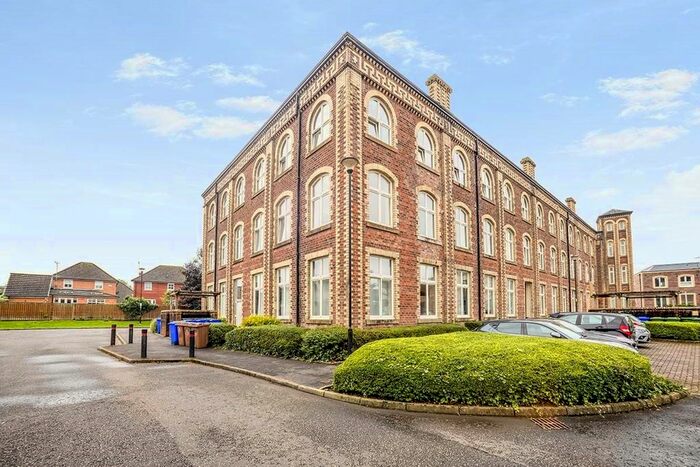 2 Bedroom Flat To Rent In Hayford Mills, Cambusbarron, Stirling, FK7