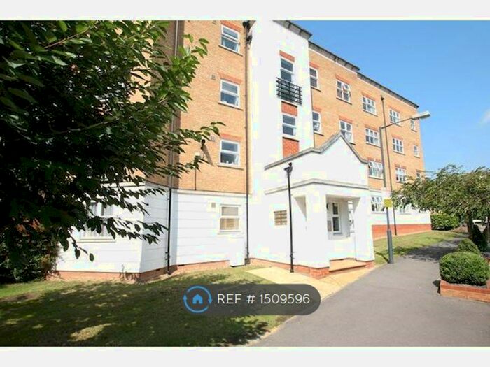 2 Bedroom Flat To Rent In Glaisher Street, London, SE8