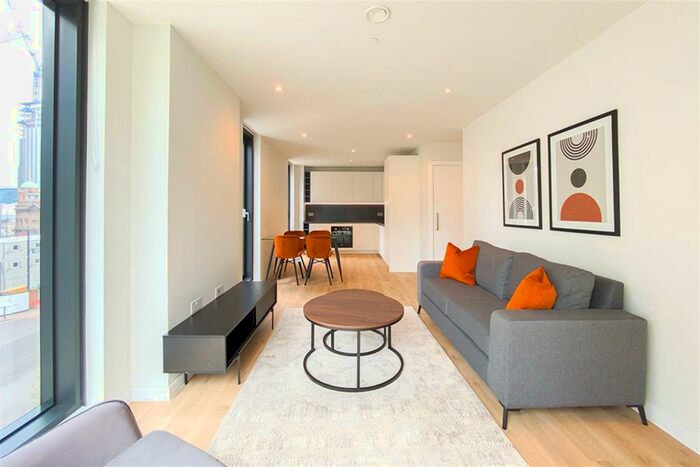 2 Bedroom Apartment To Rent In The Gate, Meadowside, M4