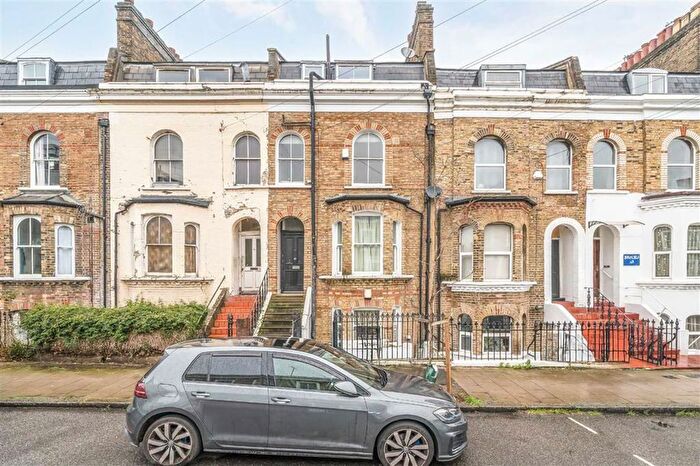 2 Bedroom Flat For Sale In Bellefields Road, Brixton, SW9