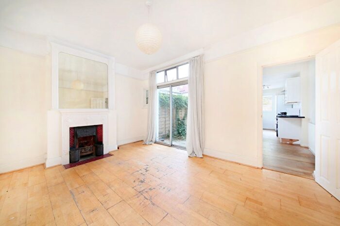 5 Bedroom Terraced House To Rent In Bexhill Road, East Sheen, SW14