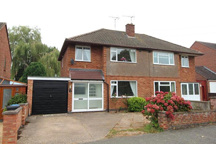 3 Bedroom Semi-Detached House To Rent In Woodway Road, Lutterworth, LE17
