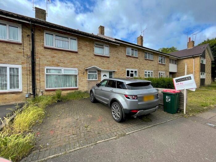 1 Bedroom Property To Rent In Ashdown Drive, Crawley, West Sussex, RH10