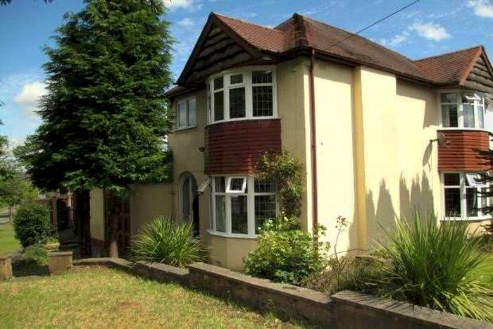 4 Bedroom House To Rent In Eachelhurst Road, Birmingham, West Midlands, B24