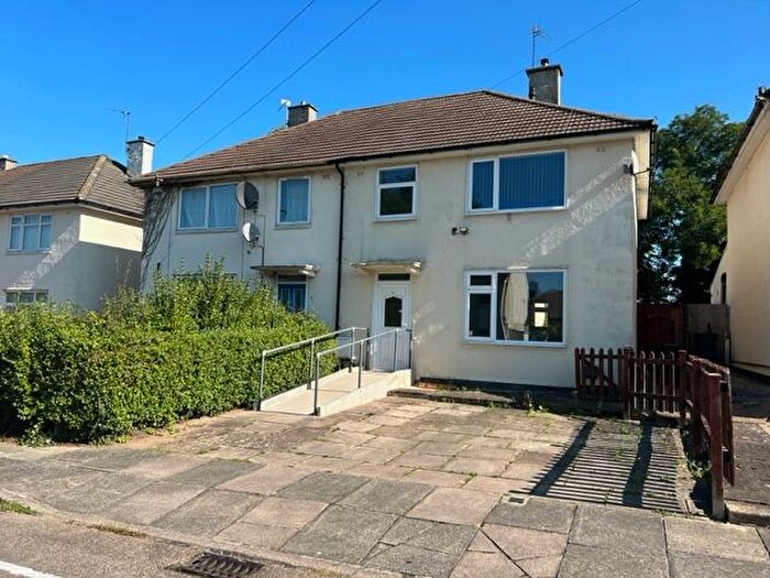 3 Bedroom Semi-detached House To Rent In Hextall Road, Leicester, LE5