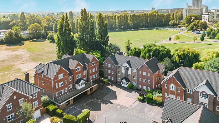 3 Bedroom Apartment For Sale In Patrick Road, Caversham, Reading, RG4