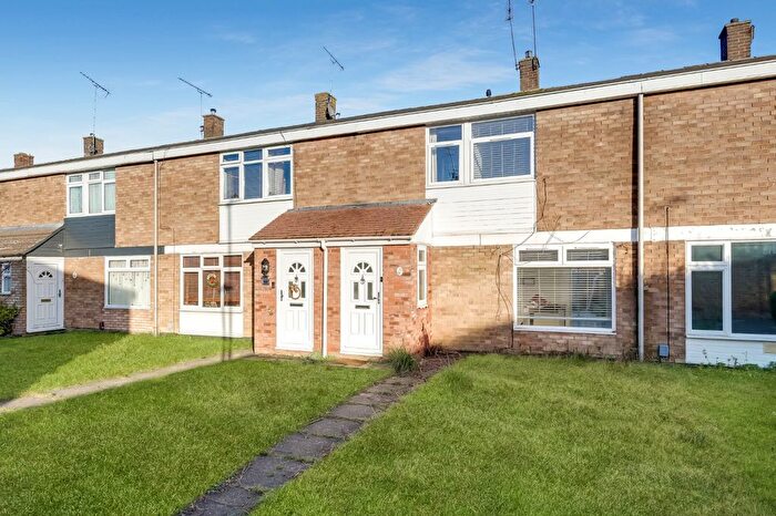 3 Bedroom Terraced House For Sale In Gladwyns, Basildon, Essex, SS15