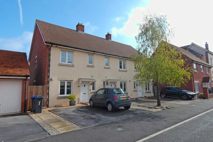 3 Bedroom Semi-Detached House To Rent In Nevill Close, Amesbury, Wiltshire, SP4