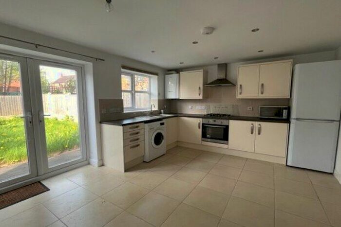 3 Bedroom Property To Rent In Borrowfield Road, Derby, DE21