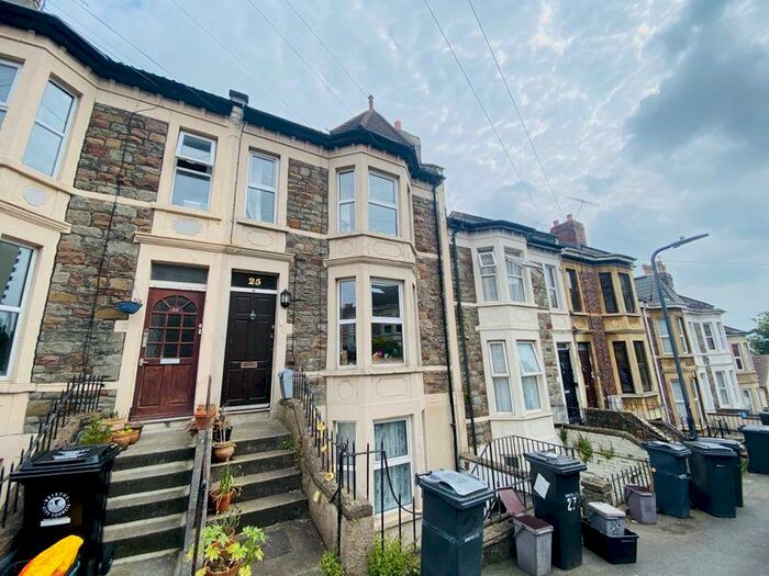 1 Bedroom Flat To Rent In Holmesdale Road, Bristol, BS3