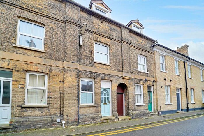 1 Bedroom Terraced House To Rent In St Georges Road, St Ives, PE27