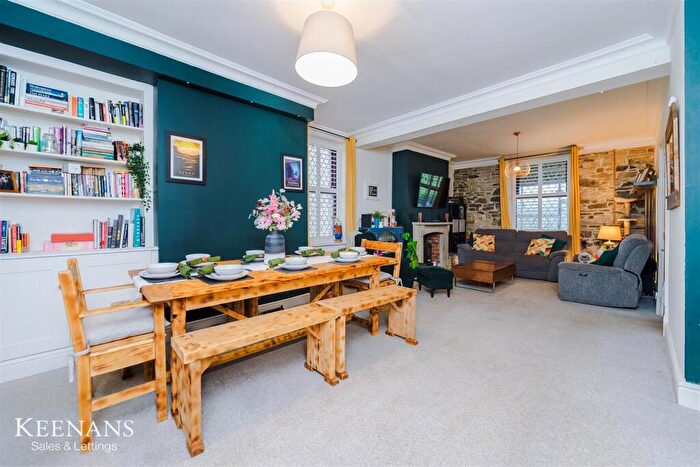 3 Bedroom End Of Terrace House For Sale In Quakers Field, Tottington, BL8