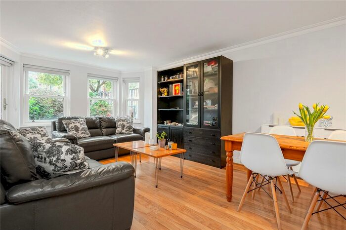 2 Bedroom Flat To Rent In Morshead Road, Maida Vale, St John's Wood, London, W9