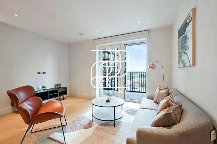 1 Bedroom Flat To Rent In White City Living, W12