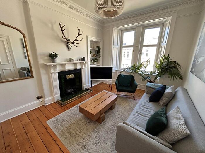 2 Bedroom Flat To Rent In , Roseburn Place, Edinburgh, EH12