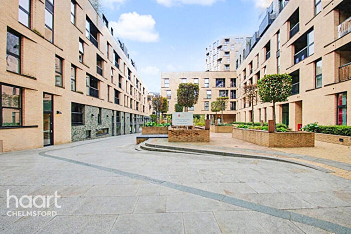 2 Bedroom Apartment For Sale In Fenton Court, Chelmsford, CM1
