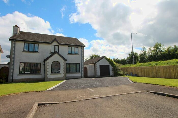 4 Bedroom Detached House For Sale In Brackenridge Green, Carrickfergus, BT38
