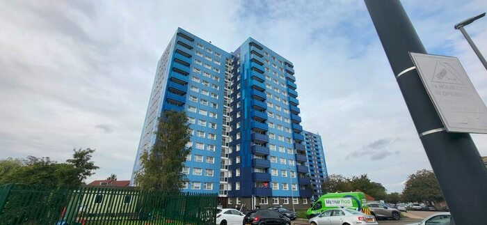 3 Bedroom Flat To Rent In Mossdale Court, Teesdale, Leagrave, Luton, LU4