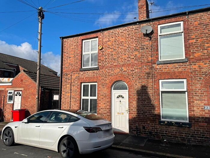 2 Bedroom End Of Terrace House To Rent In Derby Road, Sale, Greater Manchester, M33