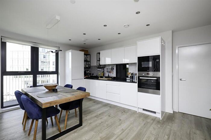 3 Bedroom Apartment For Sale In Baronet House, Park Royal, NW10