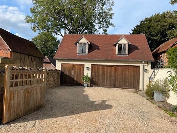 1 Bedroom Apartment To Rent In Cat Street, Wantage, OX12